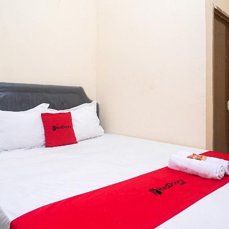 Reddoorz Near Plaza Ambarrukmo Yogyakarta Hotel Maguwo Exterior photo